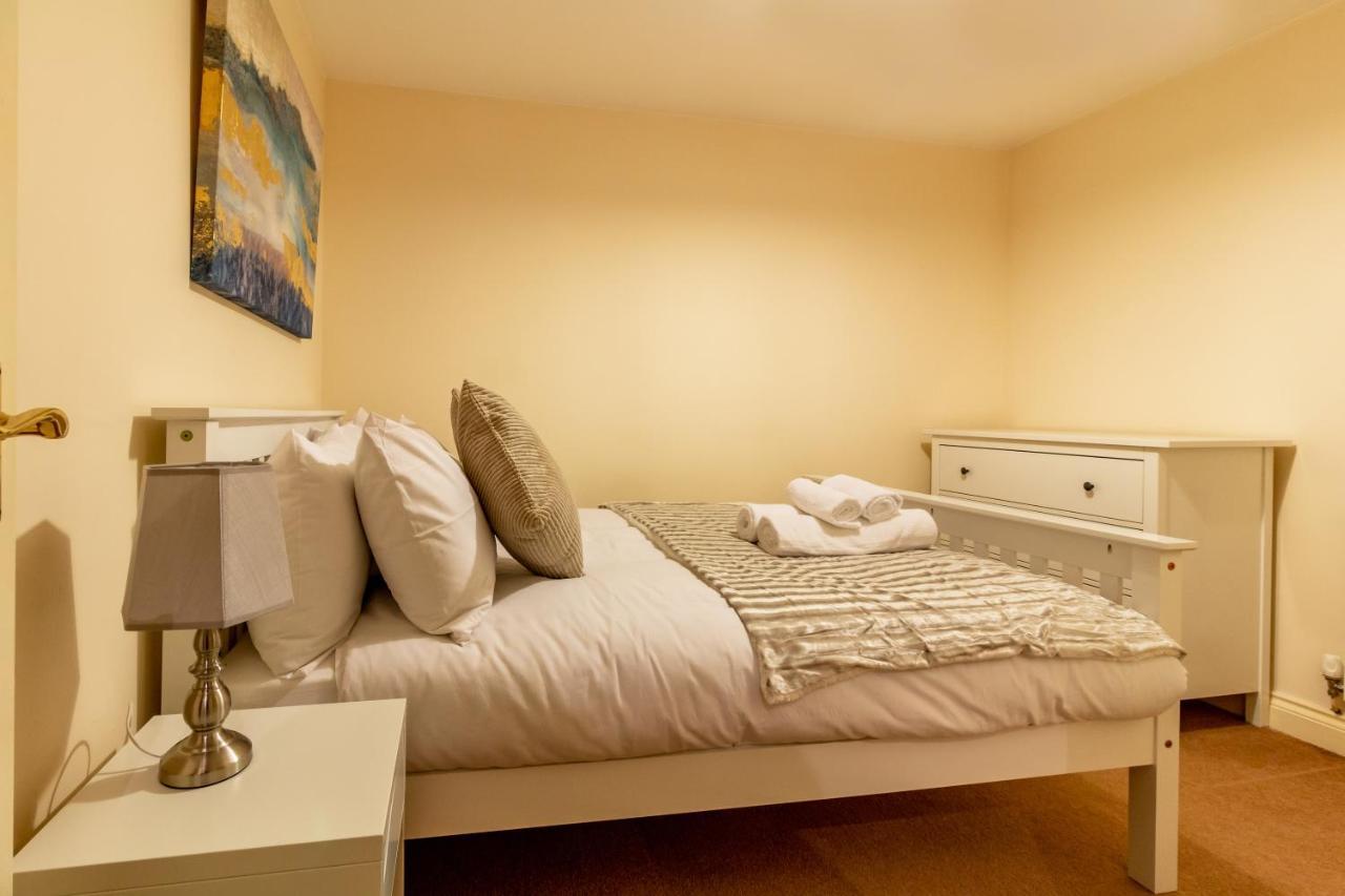 Host & Stay - Hillbrook House Apartment Great Malvern Luaran gambar